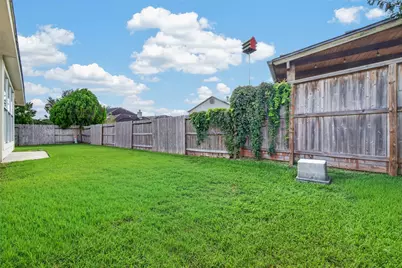 17230 Pecan Acres Drive, Sugar Land, TX 77498 - Photo 20