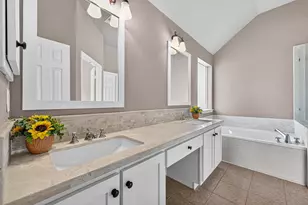 17230 Pecan Acres Dr, Sugar Land, TX 77498 - Photo 22