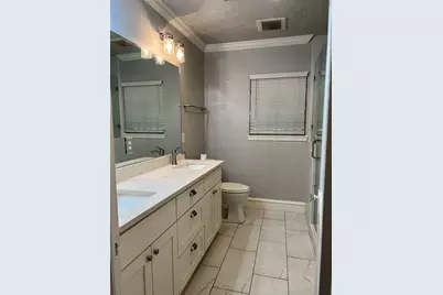 2015 Munger Street, Houston, TX 77023 - Photo 10