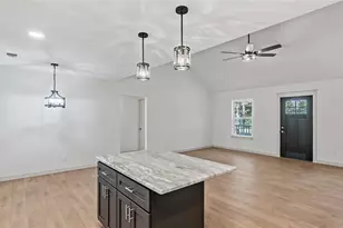 502 Packers Cir, Somerville, TX 77879 - Photo 10
