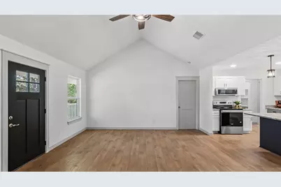 502 Packers Circle, Somerville, TX 77879 - Photo 14
