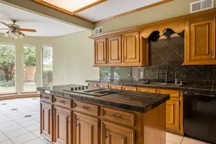 6039 Spanish Oak Way, Spring, TX 77379 - Photo 16