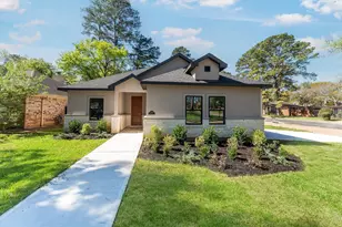 11843 Briarwood Ln, Montgomery, TX 77356 - Photo 1