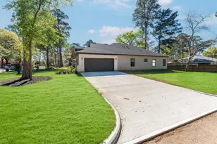 11843 Briarwood Ln, Montgomery, TX 77356 - Photo 2