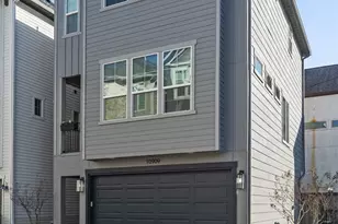 10909 Upland Retreat Dr, Houston, TX 77043 - Photo 1