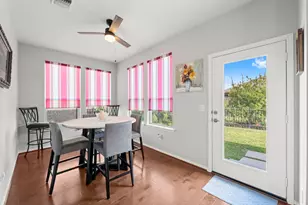 406 Thistle Thorn Dr, The Woodlands, TX 77382 - Photo 18