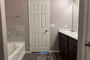 2215 Bronze Bay Dr, Missouri City, TX 77459 - Photo 8