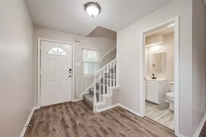 131 Cove Circle, Conroe, TX 77356 - Photo 4