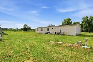 18492 Parker Rd, Cleveland, TX 77328 - Photo 30