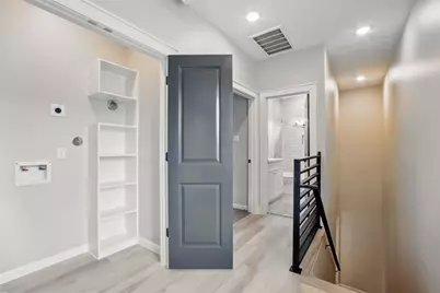 4719 Mallow Street #A, Houston, TX 77033 - Photo 22