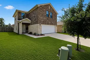 25529 Northpark Palm Dr, Porter, TX 77365 - Photo 2