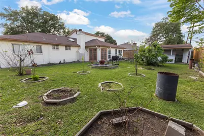 10910 Vanderford Drive, Houston, TX 77099 - Photo 30