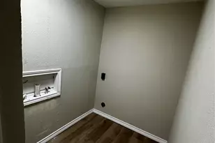 724 N Avenue F, Freeport, TX 77541 - Photo 26