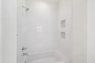 1514 31st St, Galveston, TX 77550 - Photo 38