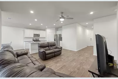 3407 Quiet Gate Lane, Conroe, TX 77301 - Photo 6