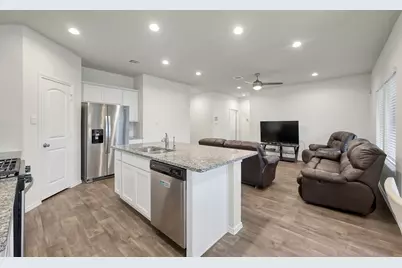3407 Quiet Gate Lane, Conroe, TX 77301 - Photo 10