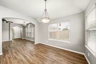 7102 Grassy Grove Ln, Richmond, TX 77407 - Photo 10