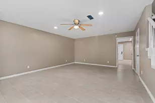 6715 Biggs Ct, Houston, TX 77061 - Photo 4