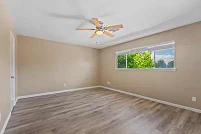 6715 Biggs Court, Houston, TX 77061 - Photo 14