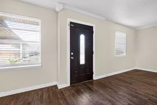 3010 Groton Dr, Houston, TX 77051 - Photo 2