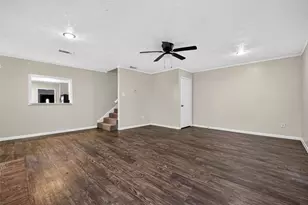 3010 Groton Dr, Houston, TX 77051 - Photo 6