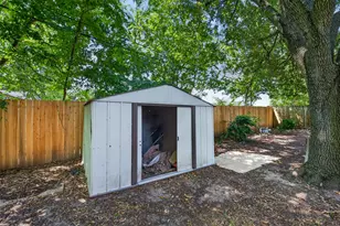 3010 Groton Dr, Houston, TX 77051 - Photo 38