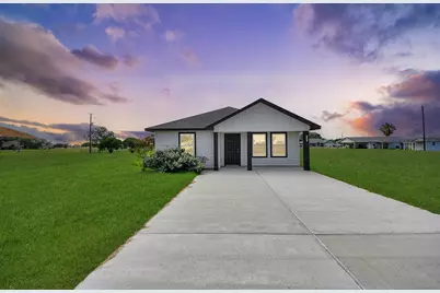 688 Swallow Drive, Palacios, TX 77465 - Photo 1