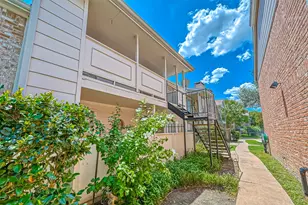 2800 Jeanetta St, Houston, TX 77063 - Photo 2