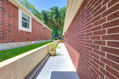 13823 Fountainview Drive, Montgomery, TX 77356 - Photo 38