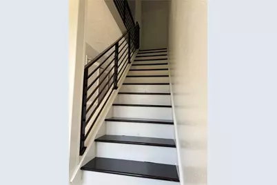 6649 Westwick Drive, Houston, TX 77072 - Photo 14