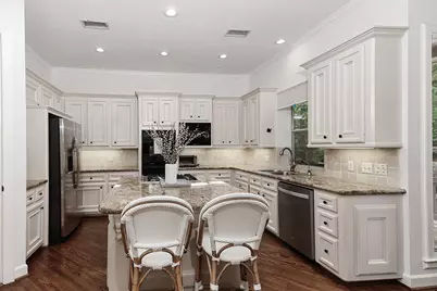 6 Orchard Pines Place, The Woodlands, TX 77382 - Photo 14