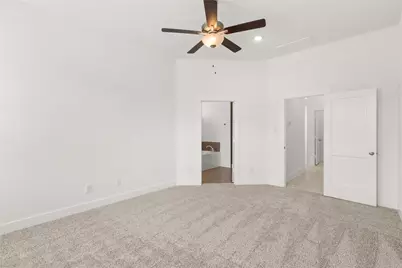 520 Red Cascade Trail, Willis, TX 77318 - Photo 8