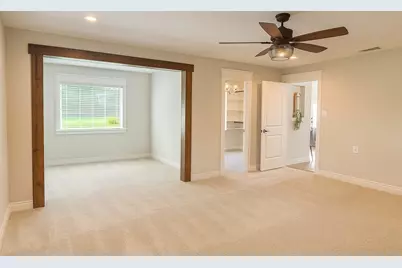 211 Garden West, Conroe, TX 77304 - Photo 20