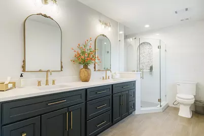 211 Garden West, Conroe, TX 77304 - Photo 22