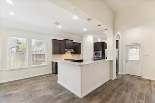 7731 Deep Green Dr, Rosenberg, TX 77469 - Photo 10