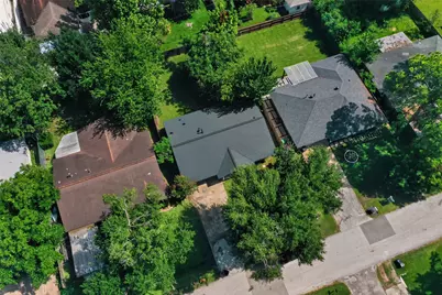 8530 Cedel Drive, Houston, TX 77055 - Photo 22