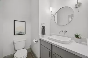 1907 W 25th St, Houston, TX 77008 - Photo 12