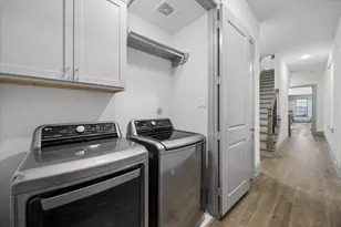 1907 W 25th St, Houston, TX 77008 - Photo 22