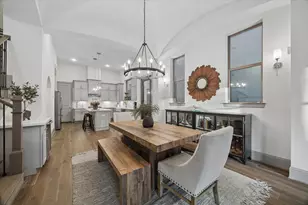 1907 W 25th St, Houston, TX 77008 - Photo 8