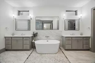 1907 W 25th St, Houston, TX 77008 - Photo 16
