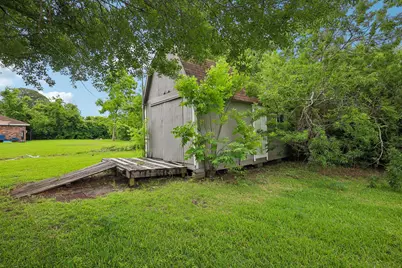 306 S Holmes Street, La Porte, TX 77571 - Photo 30