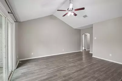 306 S Holmes Street, La Porte, TX 77571 - Photo 20