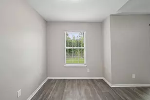 306 S Holmes St, La Porte, TX 77571 - Photo 22