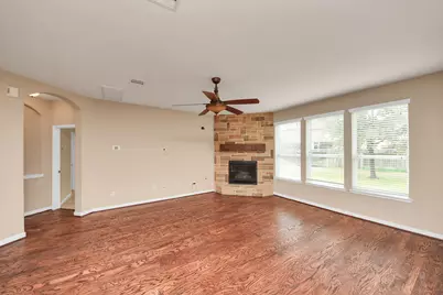 18006 E Williams Bend Drive, Cypress, TX 77433 - Photo 24