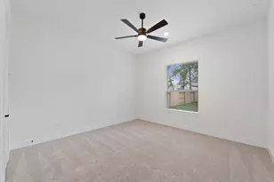 609 Gunner Dr, Montgomery, TX 77316 - Photo 14