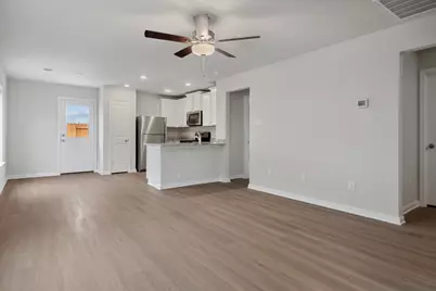 16475 Honeysuckle Hill Drive, Conroe, TX 77303 - Photo 8