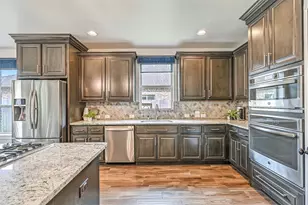 2433 Prairie Mist Ln, Friendswood, TX 77546 - Photo 18