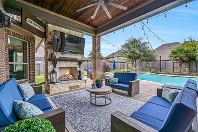 2433 Prairie Mist Lane, Friendswood, TX 77546 - Photo 38