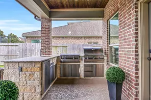 2433 Prairie Mist Ln, Friendswood, TX 77546 - Photo 36