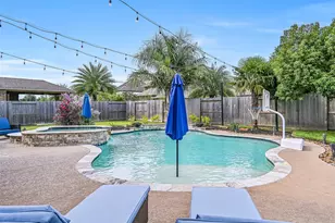 2433 Prairie Mist Ln, Friendswood, TX 77546 - Photo 40